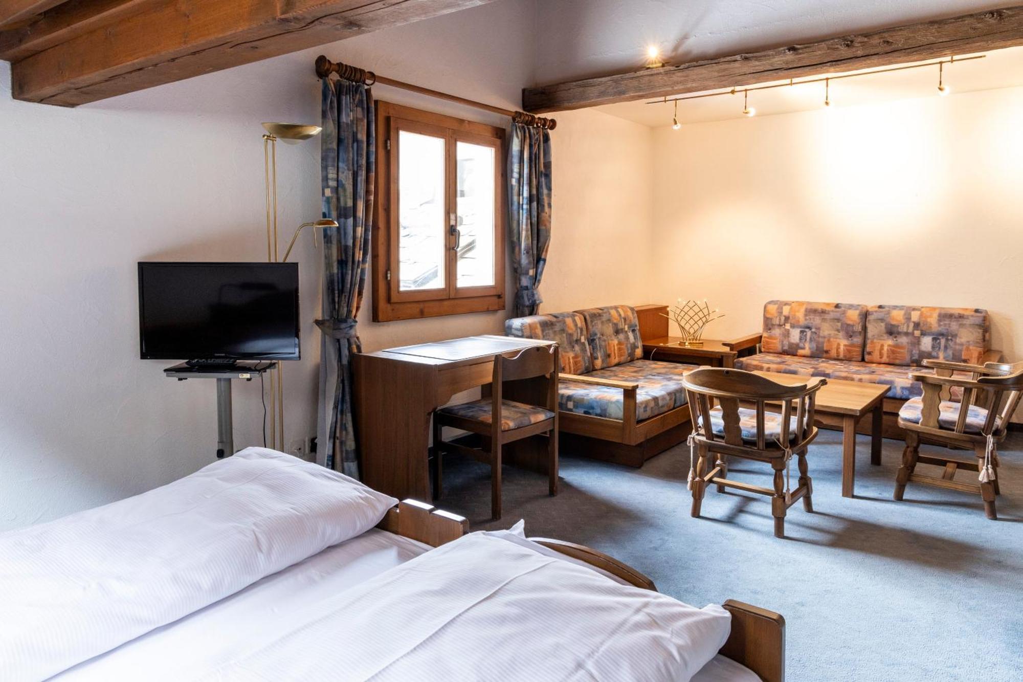 Hotel Chesa Grischa Зильс-Базельджа Экстерьер фото