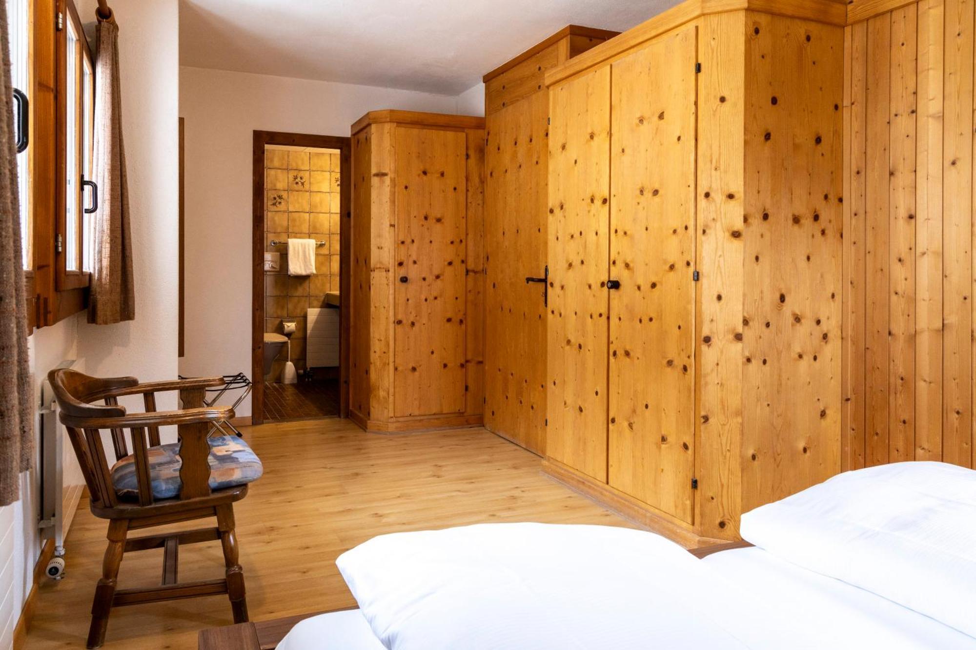 Hotel Chesa Grischa Зильс-Базельджа Экстерьер фото