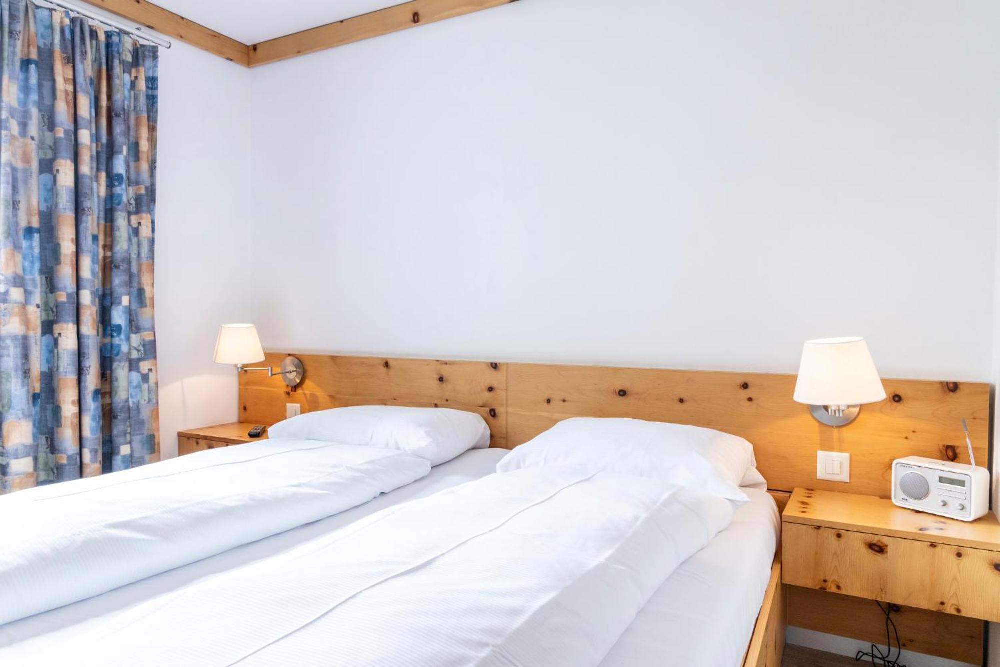 Hotel Chesa Grischa Зильс-Базельджа Экстерьер фото